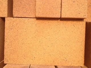 周村運發(fā)耐火材料工廠批發(fā)供應粘土耐火磚